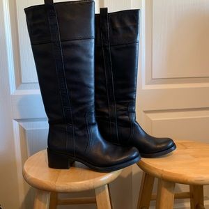 Ladies Black Leather Boots 7.5M